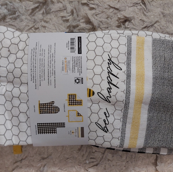 5 Piece Kitchen Set Bee Motif - Picture 2 of 2